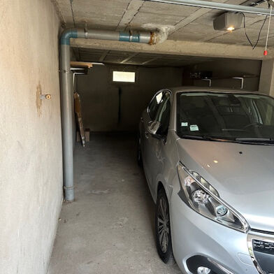 Garage 28 m²