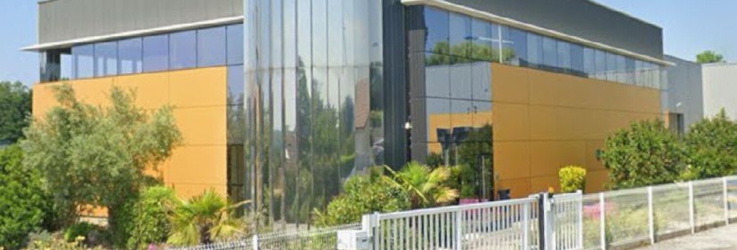 Commerce  2026 m² à vendre à Descartes (37160)