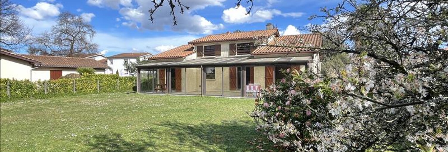 Maison 8 Pièces 144 m² à vendre à Mérignac (33700)