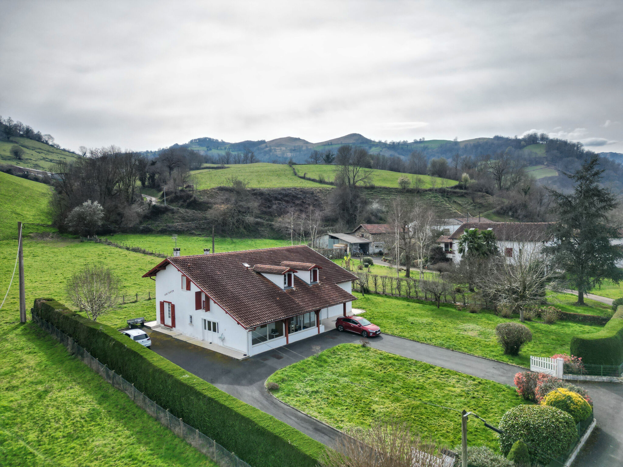 Villa / Maison  T9 à vendre Saint-Jean-Pied-de-Port 64220