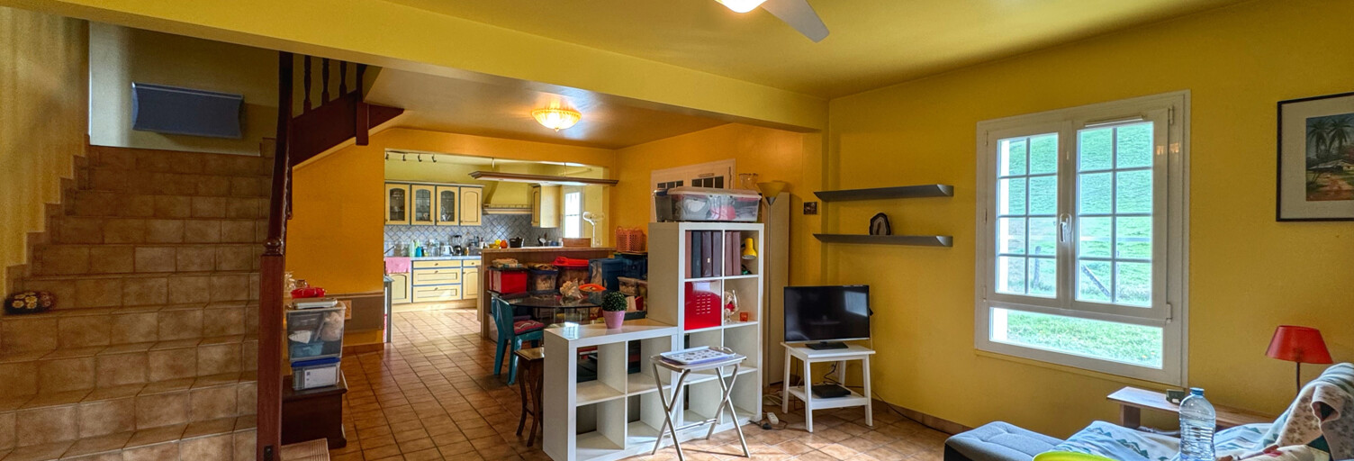 Maison 9 Pièces 266 m² à vendre à Saint-Jean-Pied-de-Port (64220)