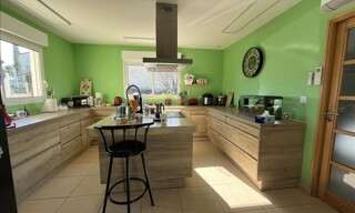 Maison 6 Pièces 131 m² à vendre à La Rochefoucauld-en-Angoumois (16110)