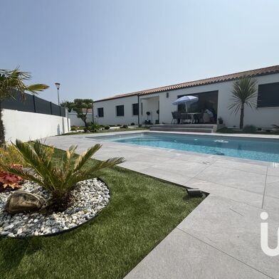 Maison 5 pièces 445000 €