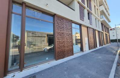Local commercial — photo du bien