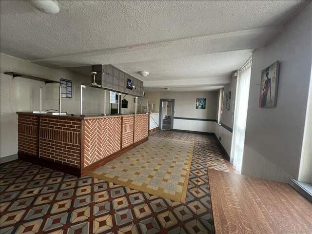 Maison de ville de 2 pièces principales — photo du bien
