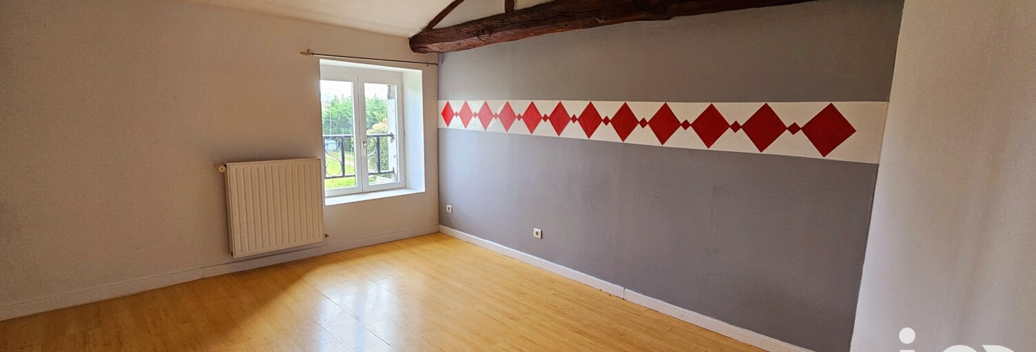 Maison 9 Pièces 215 m² à vendre à Saint-Hilaire-le-Vouhis (85480)