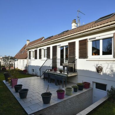 Maison 7 pièces 110 m²