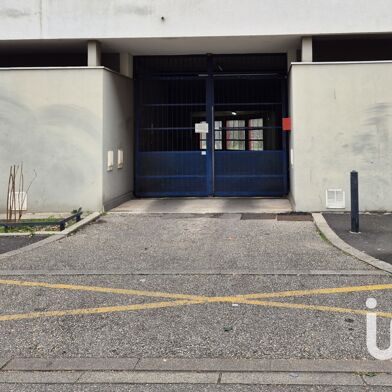 Garage  22000 €