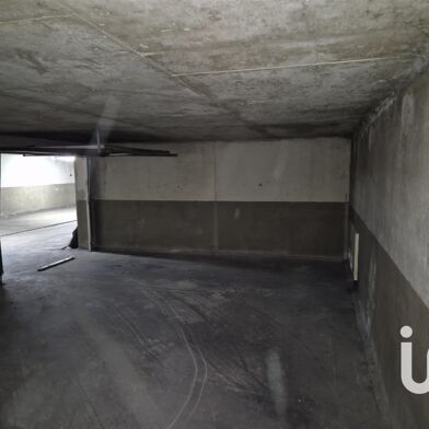 Garage  19500 €