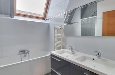 location appartement 880 € CC /mois à proximité de Soucieu-en-Jarrest (69510)