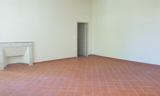 Appartement 2 Pièces 96 m² à louer à Nîmes (30000)