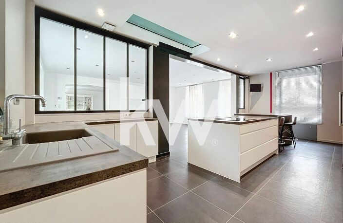 Proche REIMS, Propriété viticole avec habitation et dépendanc — photo 4