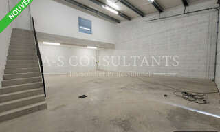 Local industriel  155 m² à louer à Vaulx-Milieu (38090)