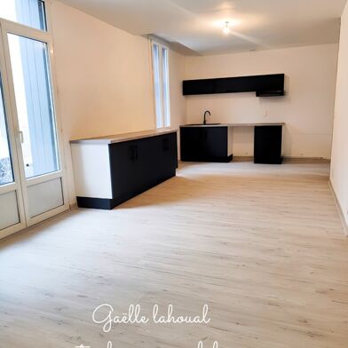 Appartement 3 pièces 73000 €