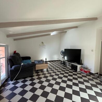 Appartement 1 pièces 93000 €