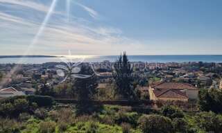 Terrain  1393 m² à vendre à Vallauris (06220)