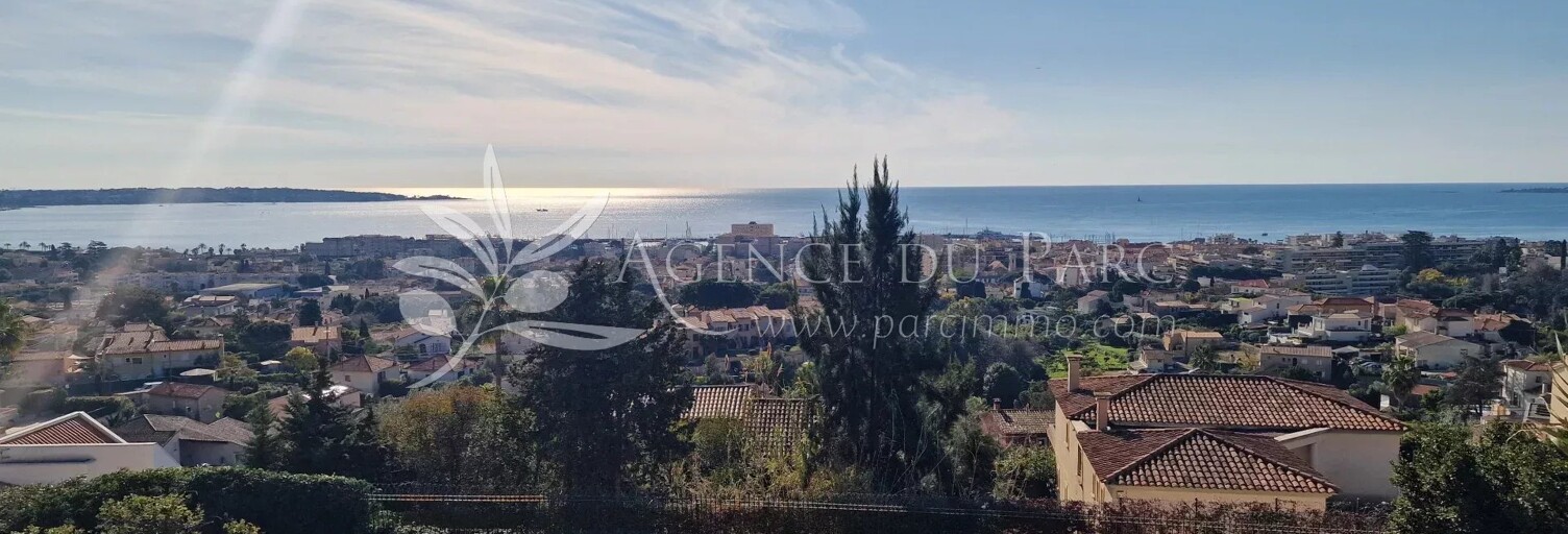 Terrain  1393 m² à vendre à Vallauris (06220)