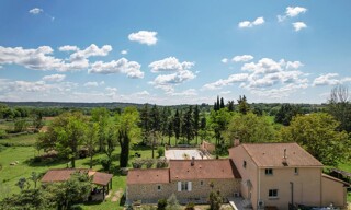 Maison 12 Pièces 242 m² à vendre à Uzès (30700)