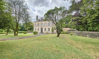 Maison 9 Pièces 297 m² à vendre à Azay-sur-Thouet (79130)