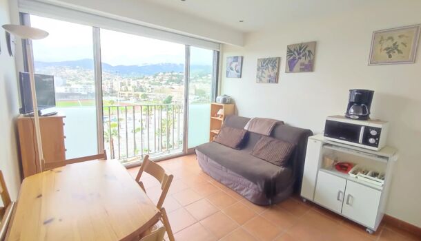 Appartement 1 pièces  à vendre Lavandou (Le) 83980