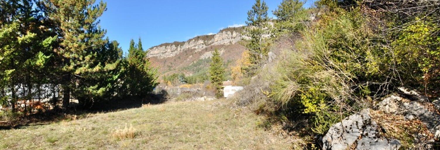 Terrain  2000 m² à vendre à Saint-André-les-Alpes (04170)