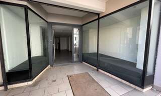 Commerce 4 Pièces 200 m² à vendre à Chauffailles (71170)