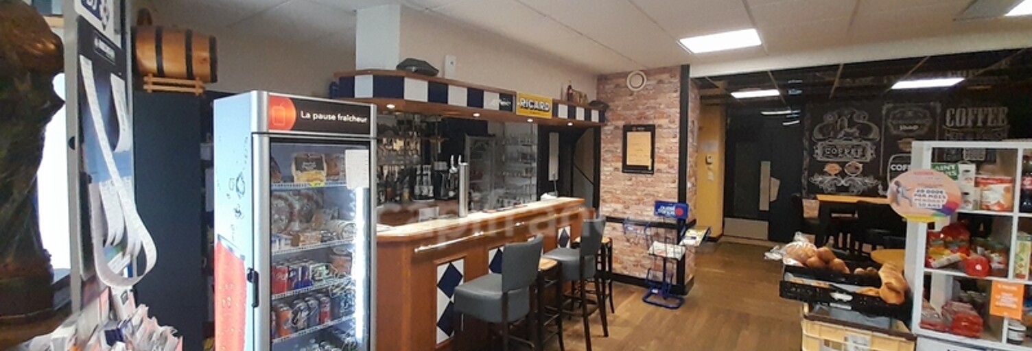 Commerce  337 m² à vendre à Le Horps (53640)