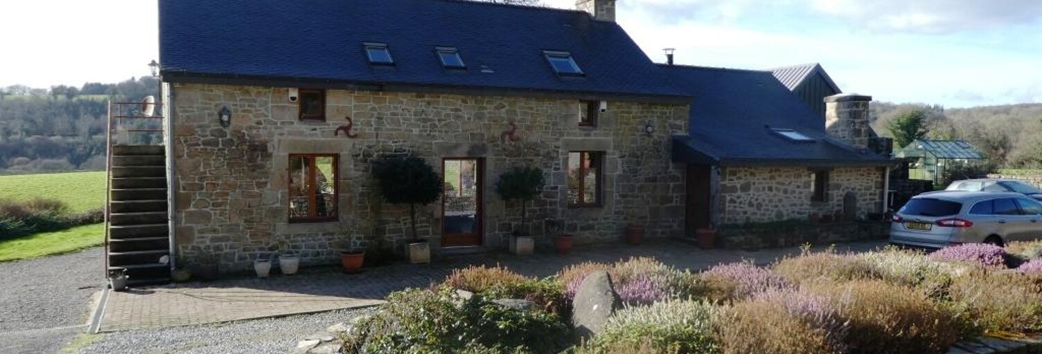 Maison 10 Pièces 280 m² à vendre à Langoëlan (56160)