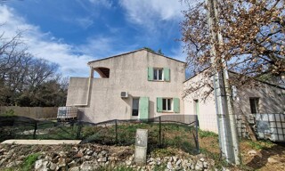 Maison 5 Pièces 110 m² à vendre à Nans-les-Pins (83860)