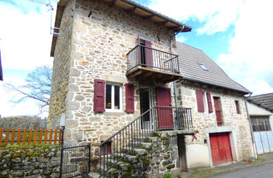 BELLE MAISON AUVERGNATE EN PIERRE — photo du bien