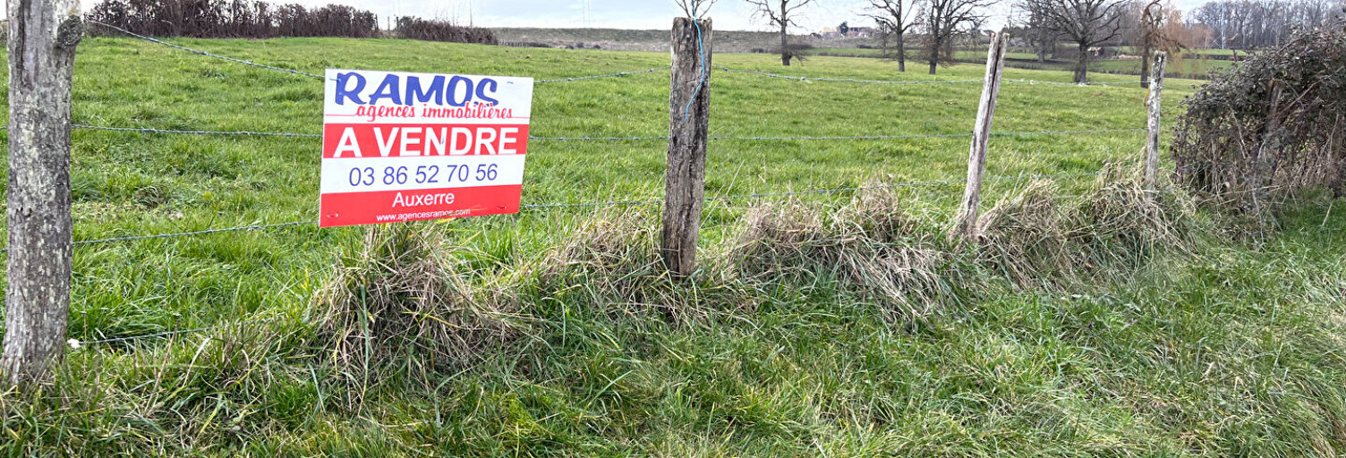 Terrain  2081 m² à vendre à Venoy (89290)