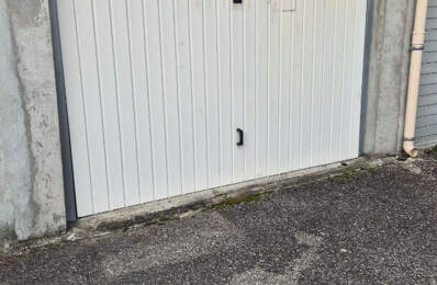 Parking / box Grenoble 15 m2 — photo du bien