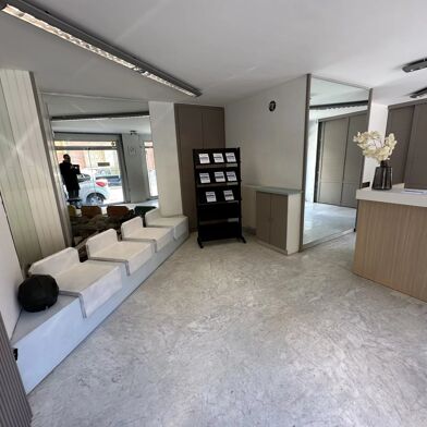 Commerce 3 pièces 69000 €