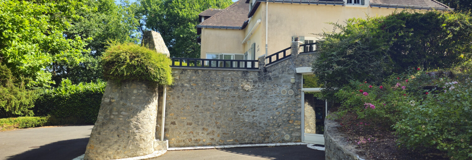 Maison 9 Pièces 200 m² à vendre à Montlouis-sur-Loire (37270)