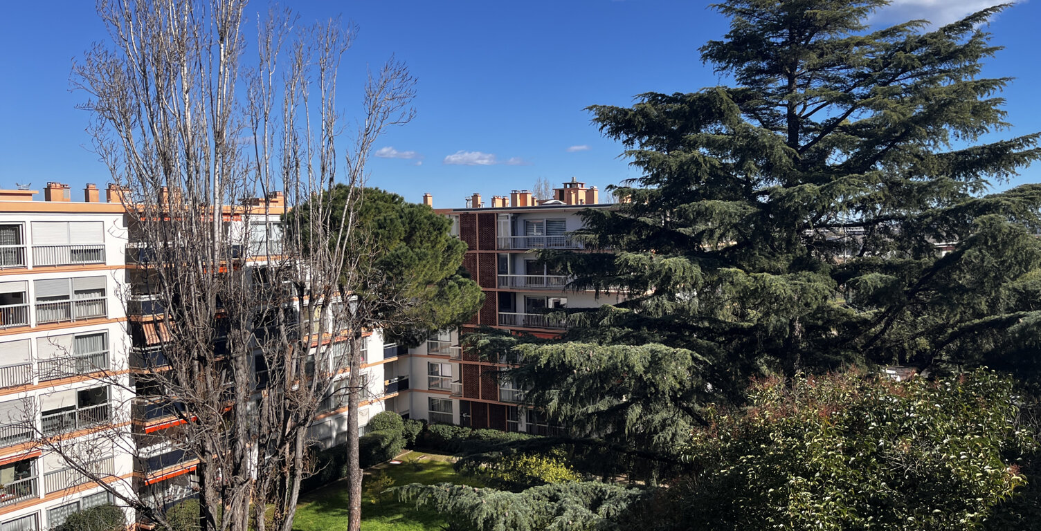 Montpellier- Saint-Cleophas-Superbe T4 de 90 m2 - dernier ét — photo 1