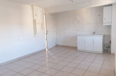 location appartement 330 € CC /mois à proximité de Salaise-sur-Sanne (38150)