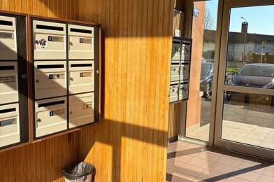 Appartement 4 pièces 99000 €