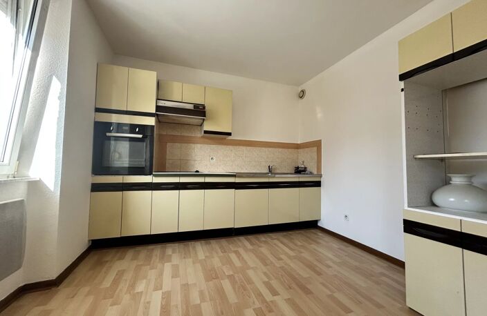 LOCATION SAINT-DIE des VOSGES Appartement 2 pièces de 52 m2 — photo 3