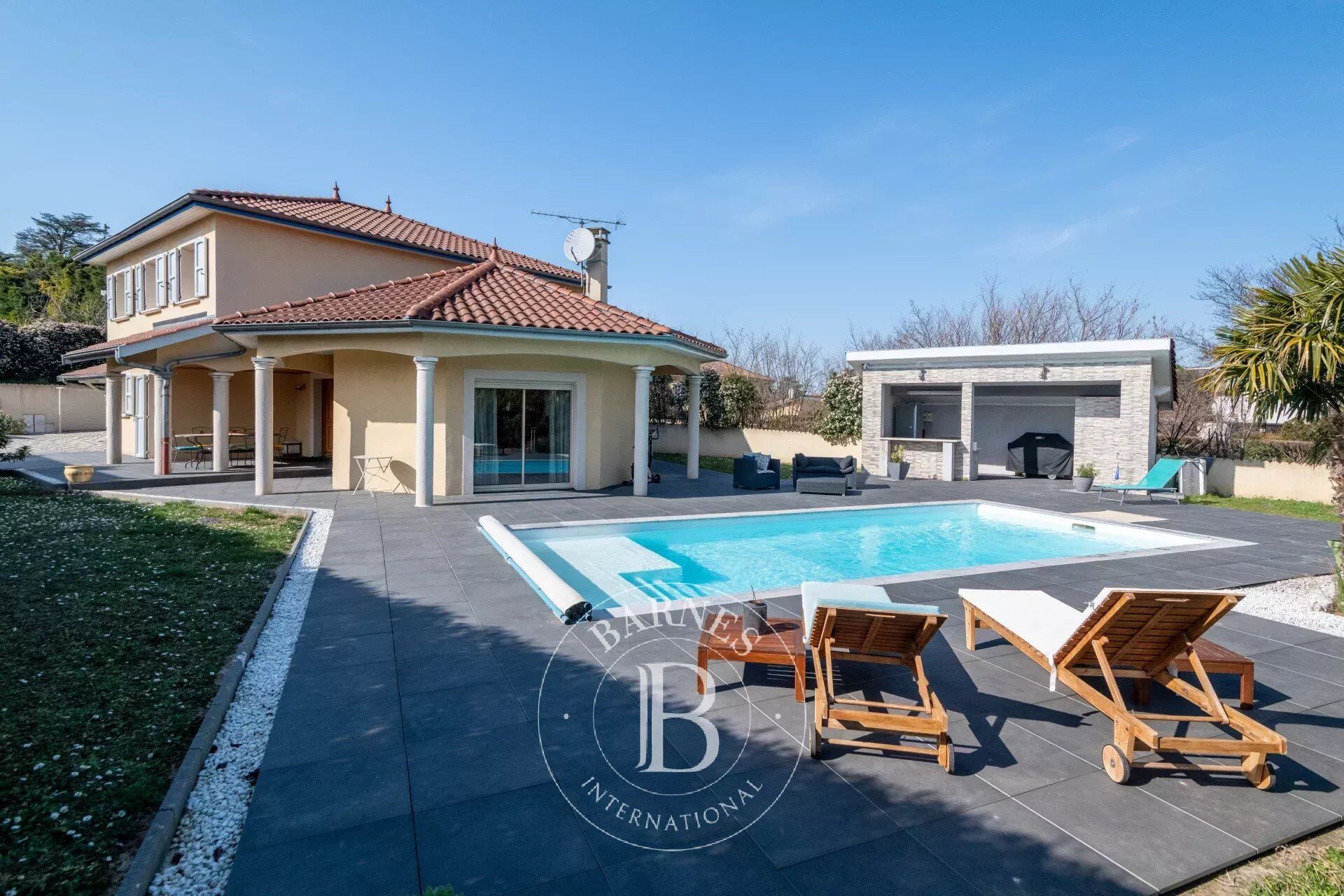 Maison S T9