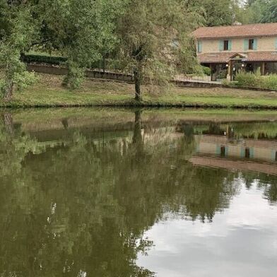 Maison 19 pièces 294250 €