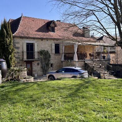 Maison 11 pièces 461000 €