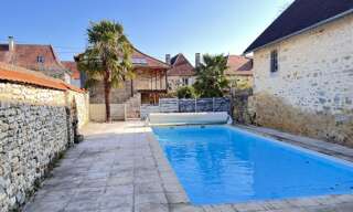 Maison 11 Pièces 230 m² à vendre à Figeac (46100)