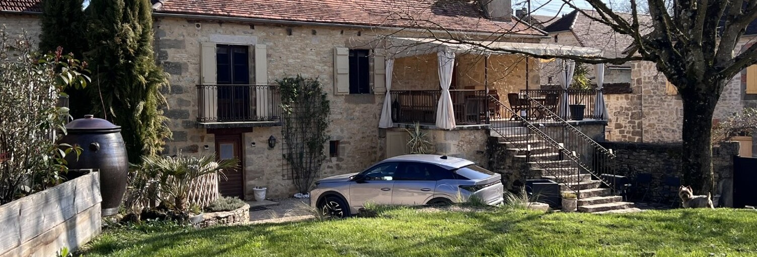 Maison 11 Pièces 230 m² à vendre à Figeac (46100)
