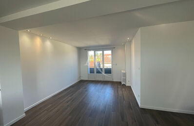 location appartement 1 015 € CC /mois à proximité de Cugnaux (31270)