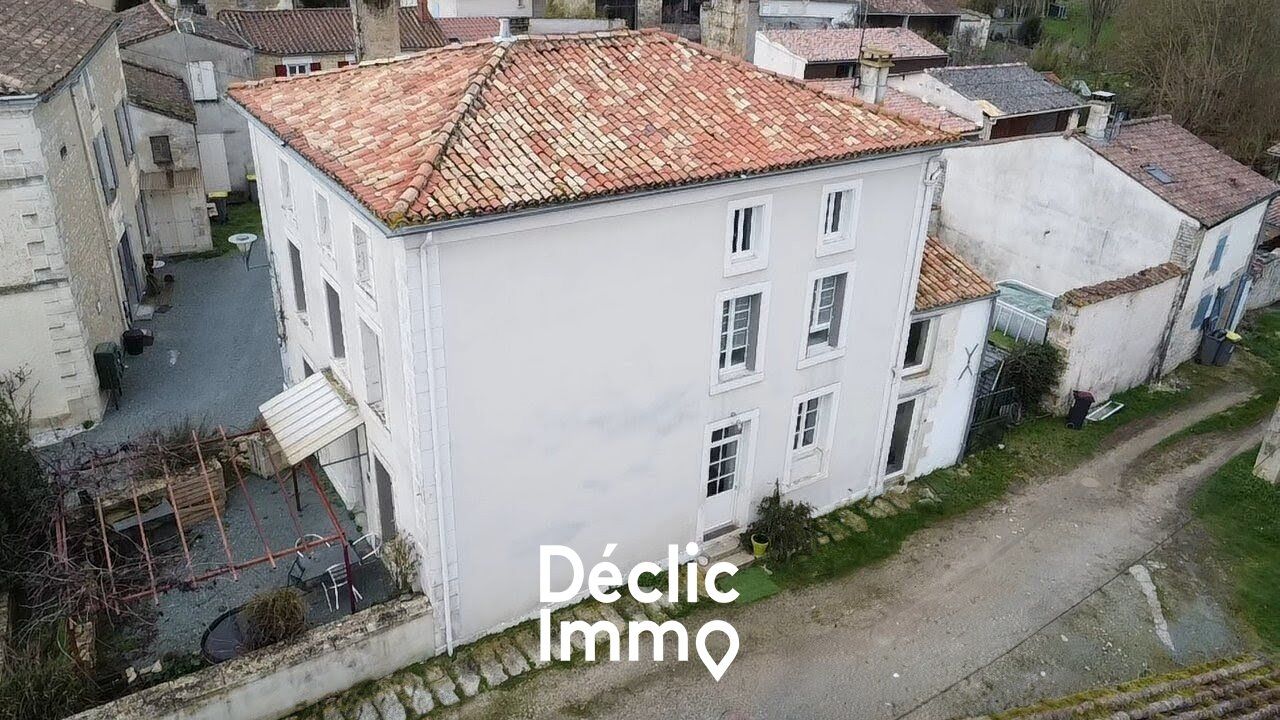 Villa / Maison  T8 à vendre Vanneau-Irleau (Le) 79270