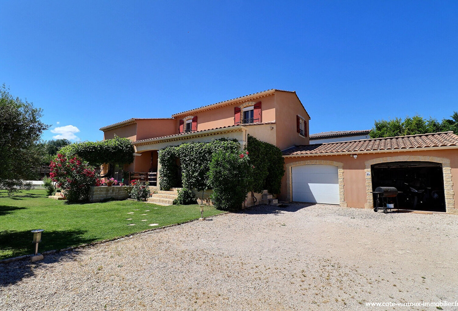 VILLA AUBIGNAN 167 M² AUBIGNAN - 7 pièce(s) - 167 m2 — photo 1