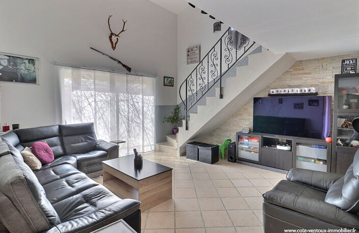VILLA AUBIGNAN 167 M² AUBIGNAN - 7 pièce(s) - 167 m2 — photo 2