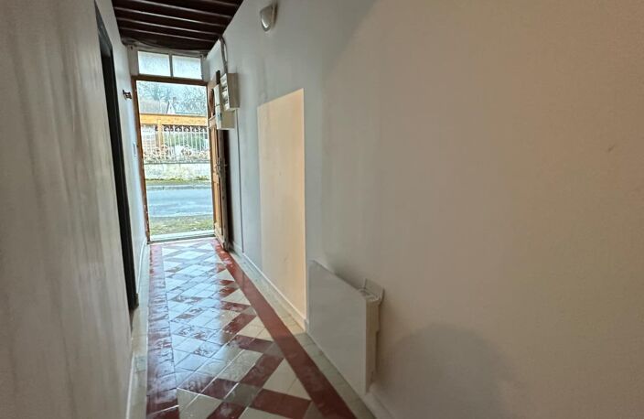 Maison - 72m² - Festieux — photo 2