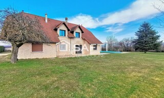Maison 5 Pièces 212 m² à vendre à Les Abrets en Dauphiné (38490)