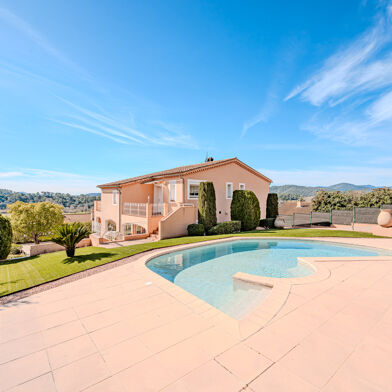 Maison 6 pièces 585000 €